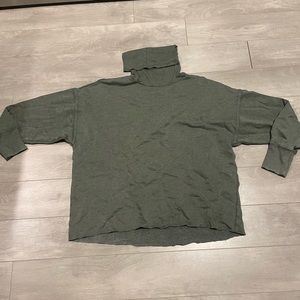 NWT Aerie Moss Green Turtleneck Sweatshirt, M